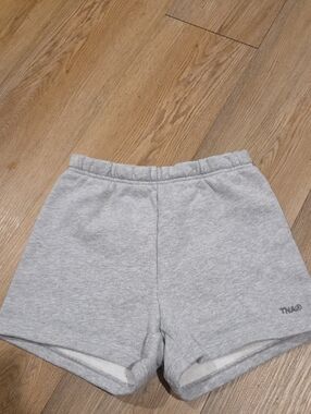 TNA Light Heather Gray Cozy Fleece Shorts